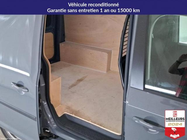 Volkswagen Caddy Van image 4