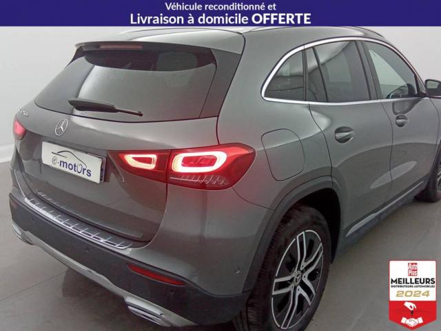 Mercedes Benz Gla image 8