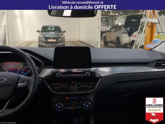 Ford Kuga image 5