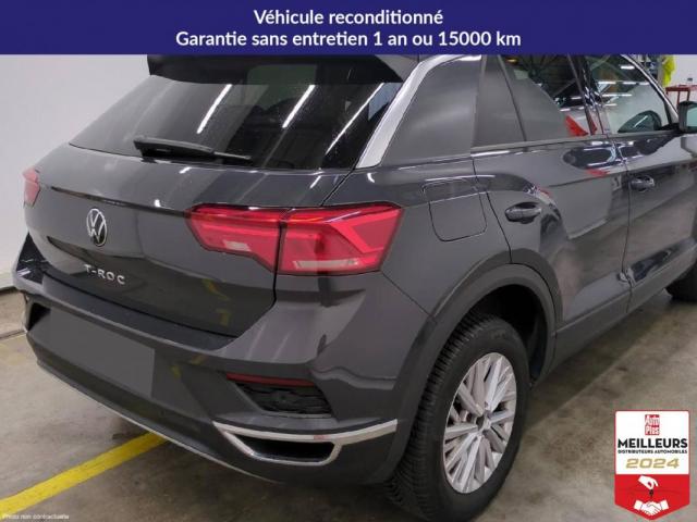 Volkswagen T-Roc image 2