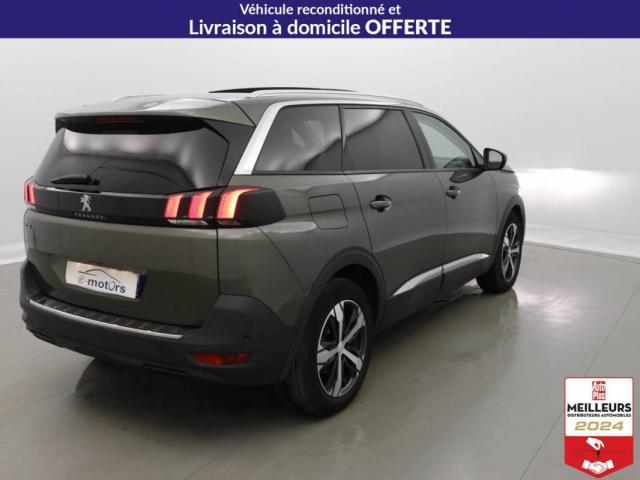 Peugeot 5008 image 2