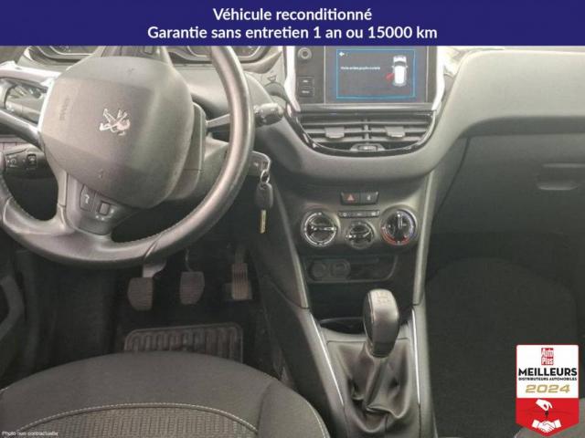Peugeot 208 image 6