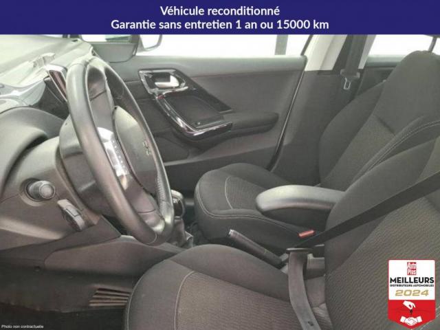 Peugeot 208 image 3