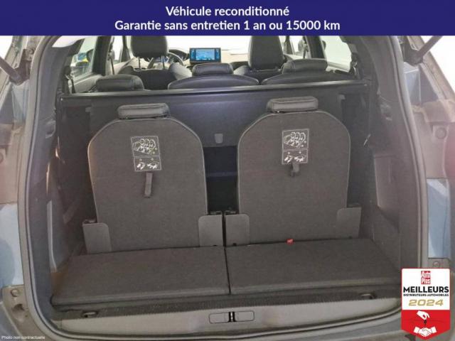 Peugeot 5008 image 1