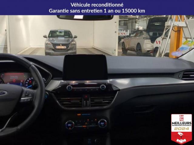 Ford Kuga image 6