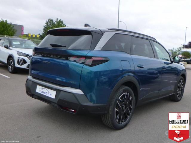 Peugeot 5008 image 1
