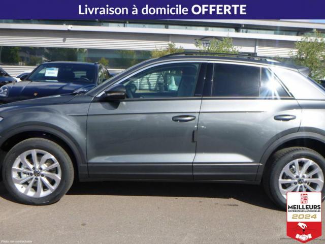 Volkswagen T-Roc image 3