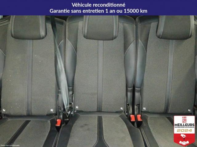 Peugeot 5008 image 2
