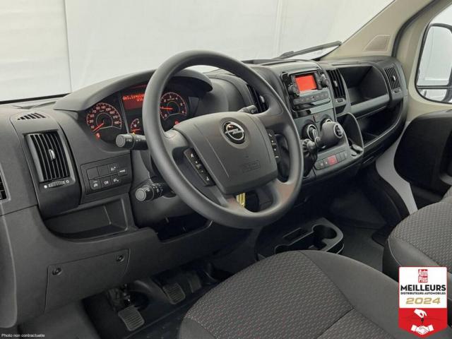 Opel Movano image 1