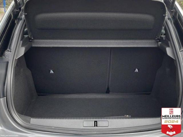 Peugeot 208 image 7