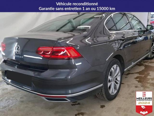 Volkswagen Passat image 7