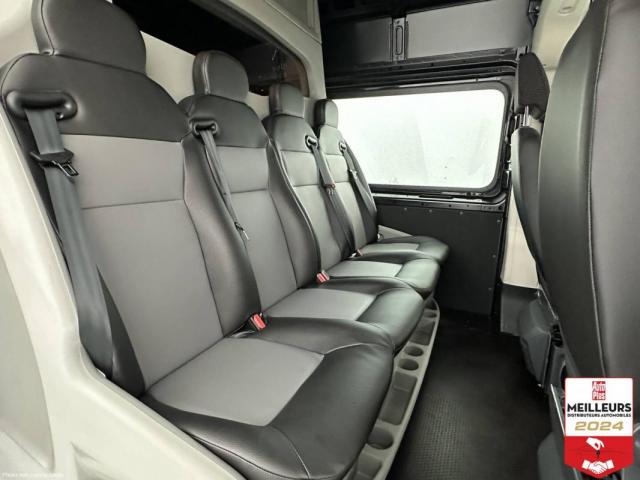 Peugeot Boxer image 3