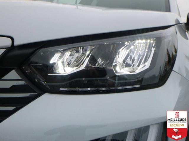 Peugeot 2008 image 1