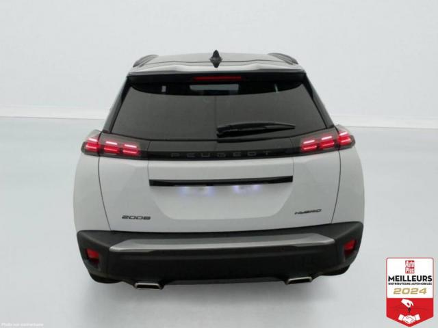 Peugeot 2008 image 8