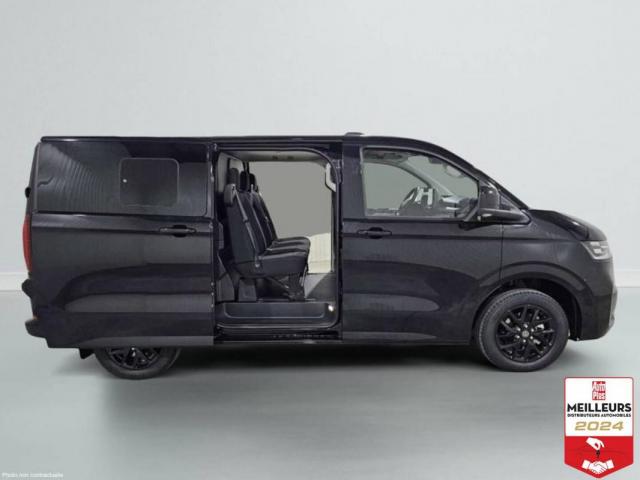 Volkswagen Transporter image 2