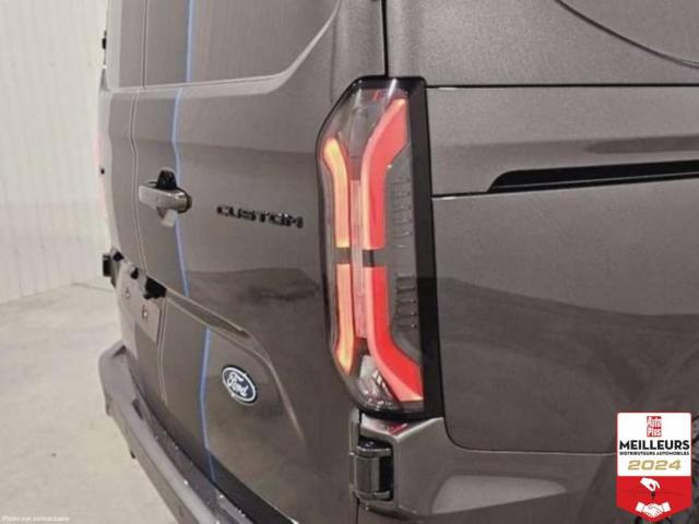 Ford Transit Custom image 8