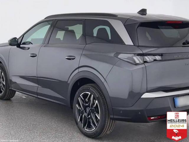 Peugeot 5008 image 1
