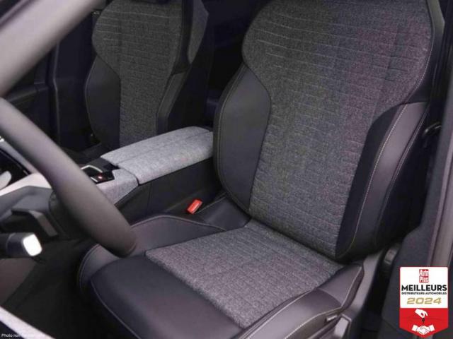 Peugeot 5008 image 2