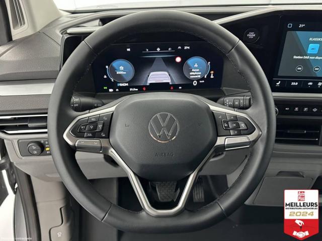 Volkswagen Transporter image 9