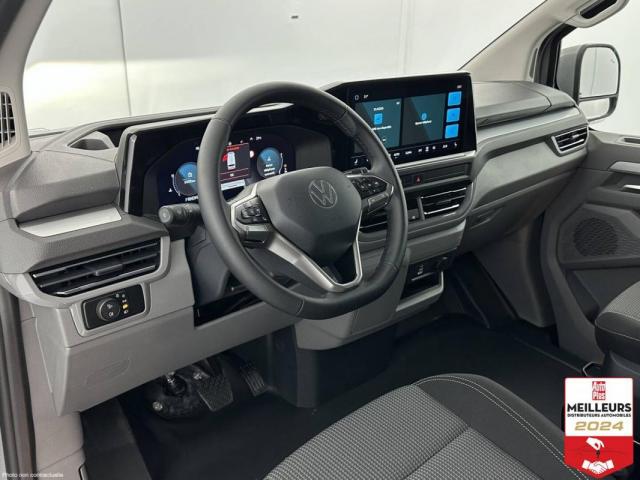 Volkswagen Transporter image 6