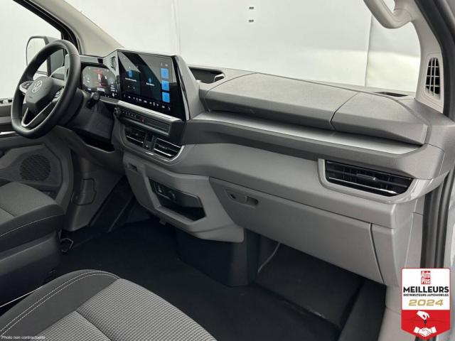 Volkswagen Transporter image 5