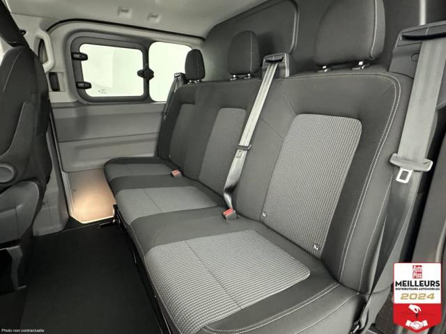 Volkswagen Transporter image 1