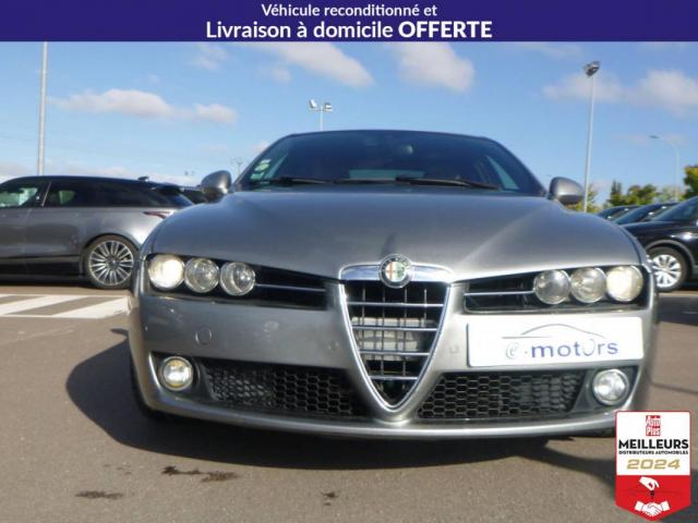 Alfa Romeo 159 image 3