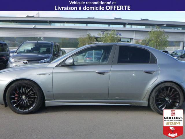 Alfa Romeo 159 image 6