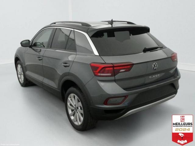 Volkswagen T-Roc image 3