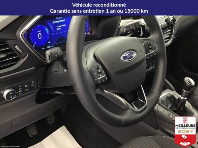 Ford Kuga image 8