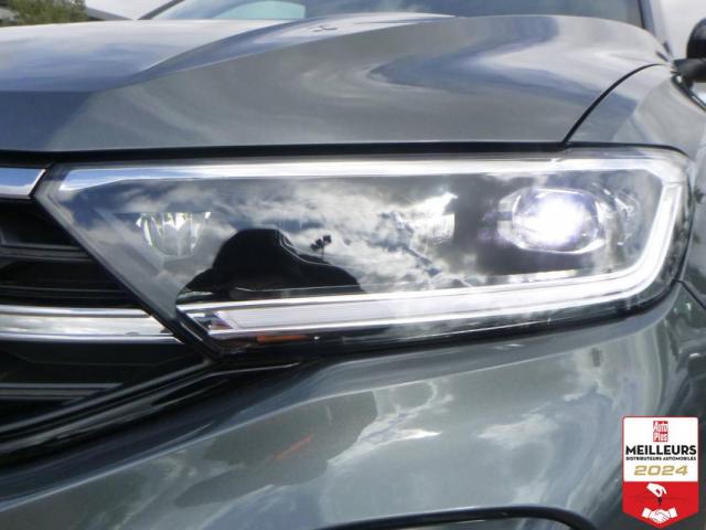 Volkswagen T-Roc image 9