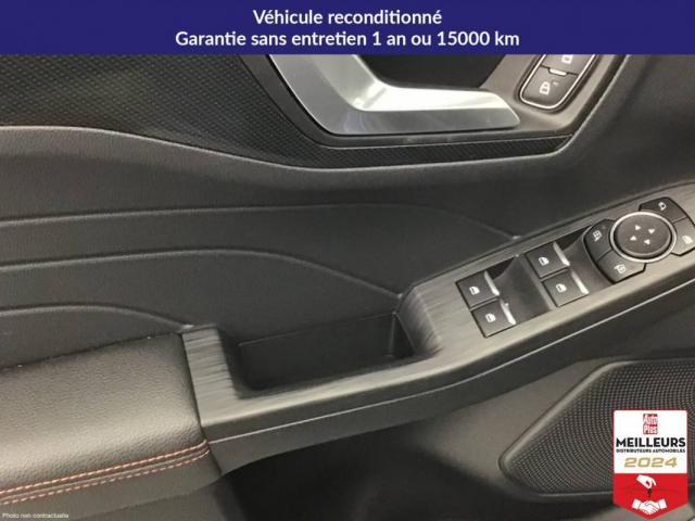 Ford Kuga image 2