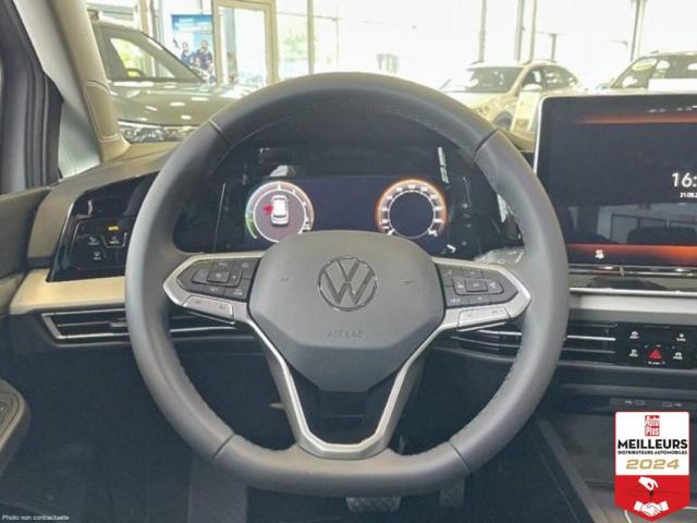 Volkswagen Golf image 2