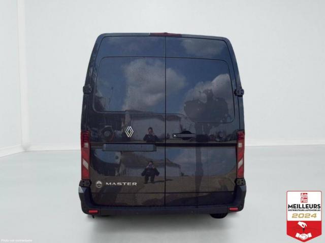Renault Master image 1
