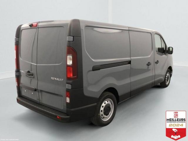 Renault Trafic image 2