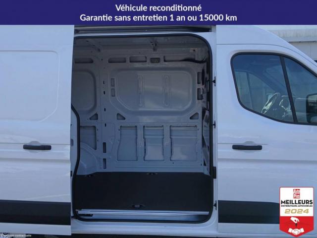 Renault Master image 3