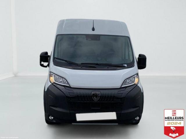Peugeot Boxer image 1