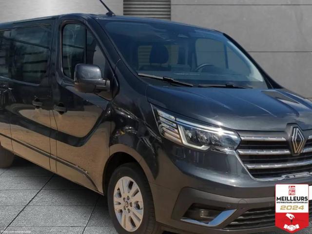 Renault Trafic image 1