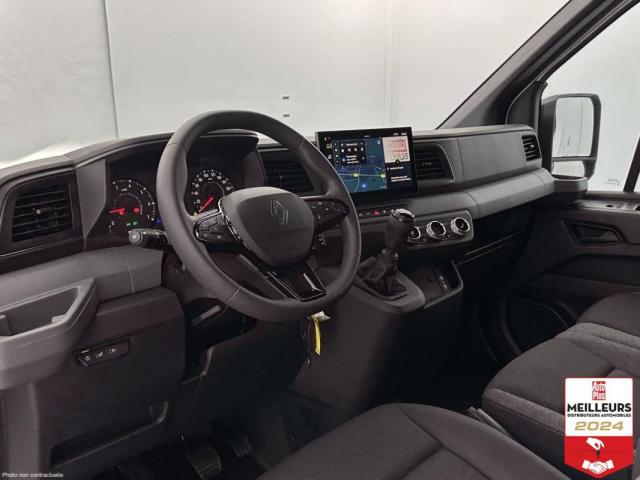 Renault Master image 1