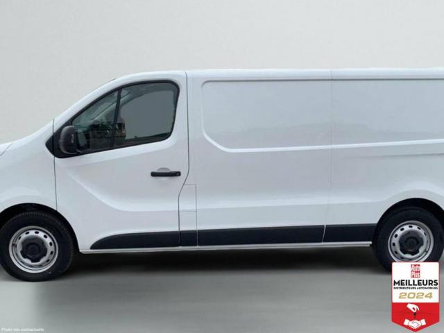 Renault Trafic image 2