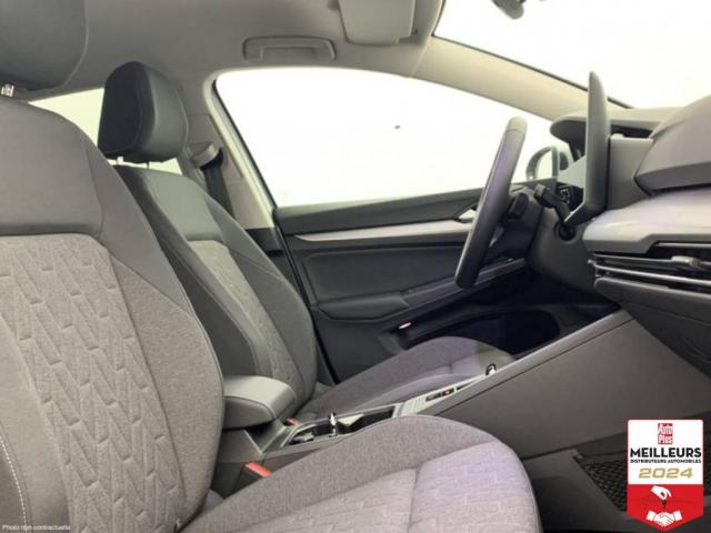 Volkswagen Golf image 9