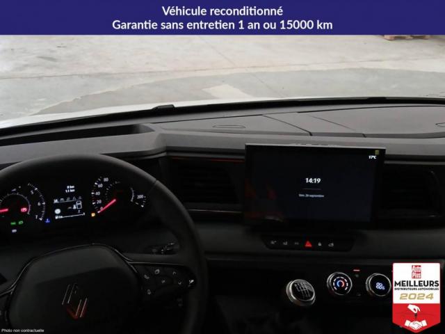 Renault Master image 2