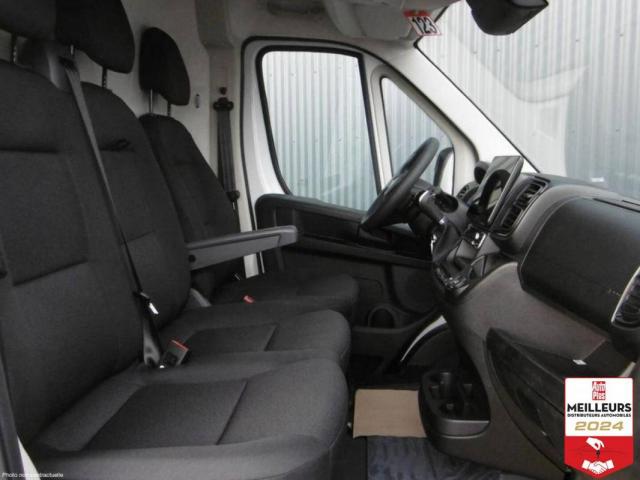 Opel Movano image 6
