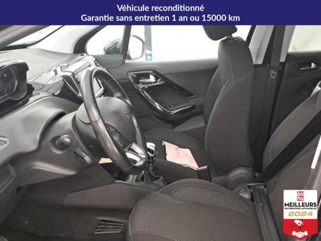 Peugeot 208 image 6