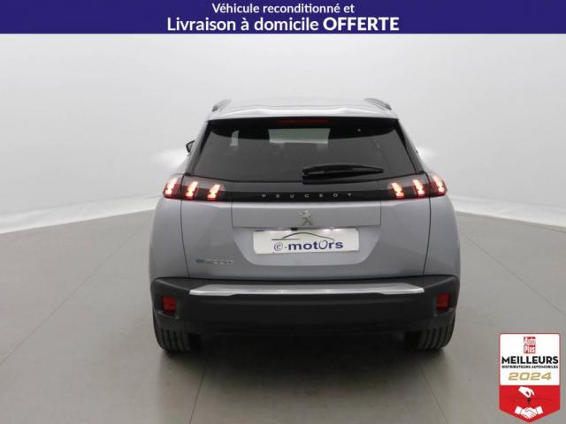 Peugeot 2008 image 8