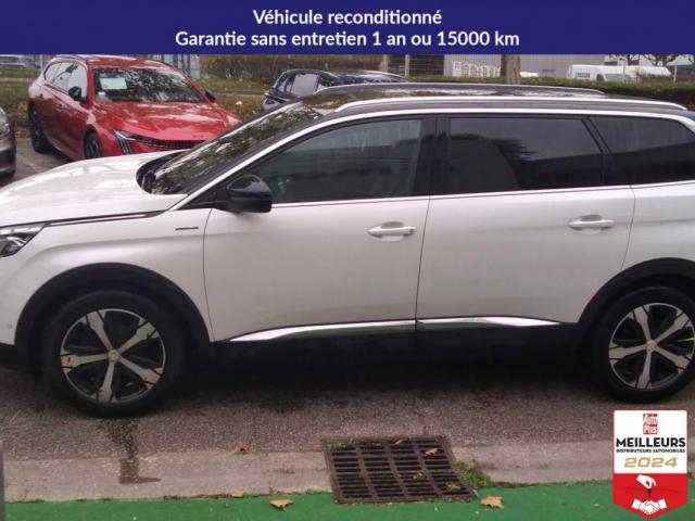 Peugeot 5008 image 1