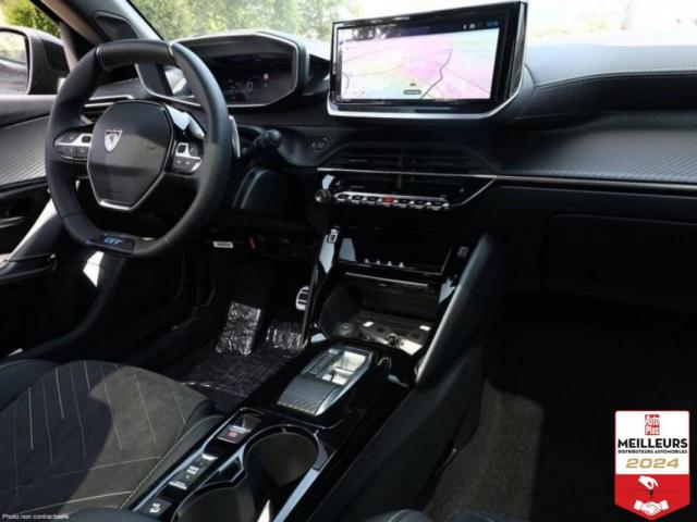Peugeot 2008 image 1