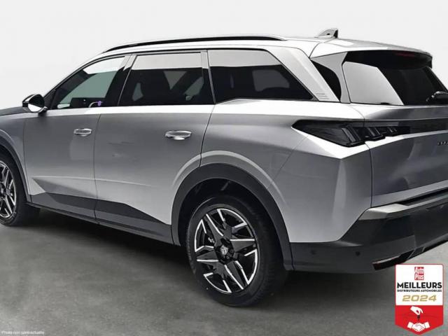 Peugeot 5008 image 1