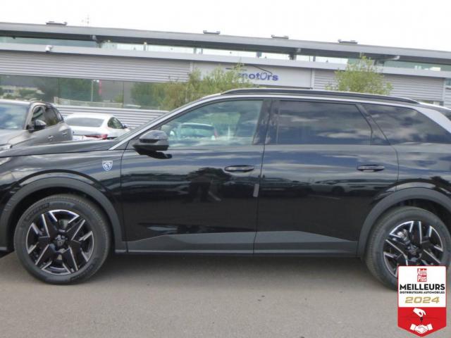 Peugeot 5008 image 1
