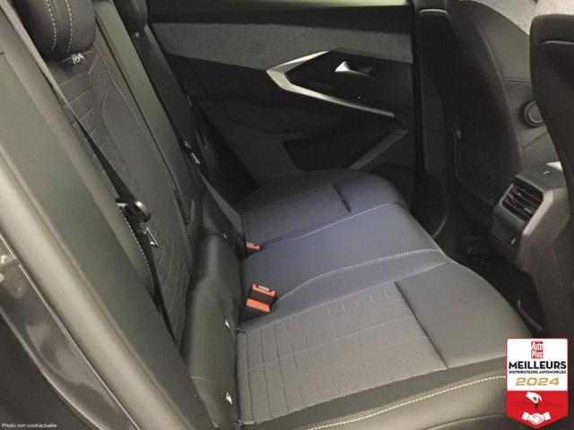 Peugeot 3008 image 2